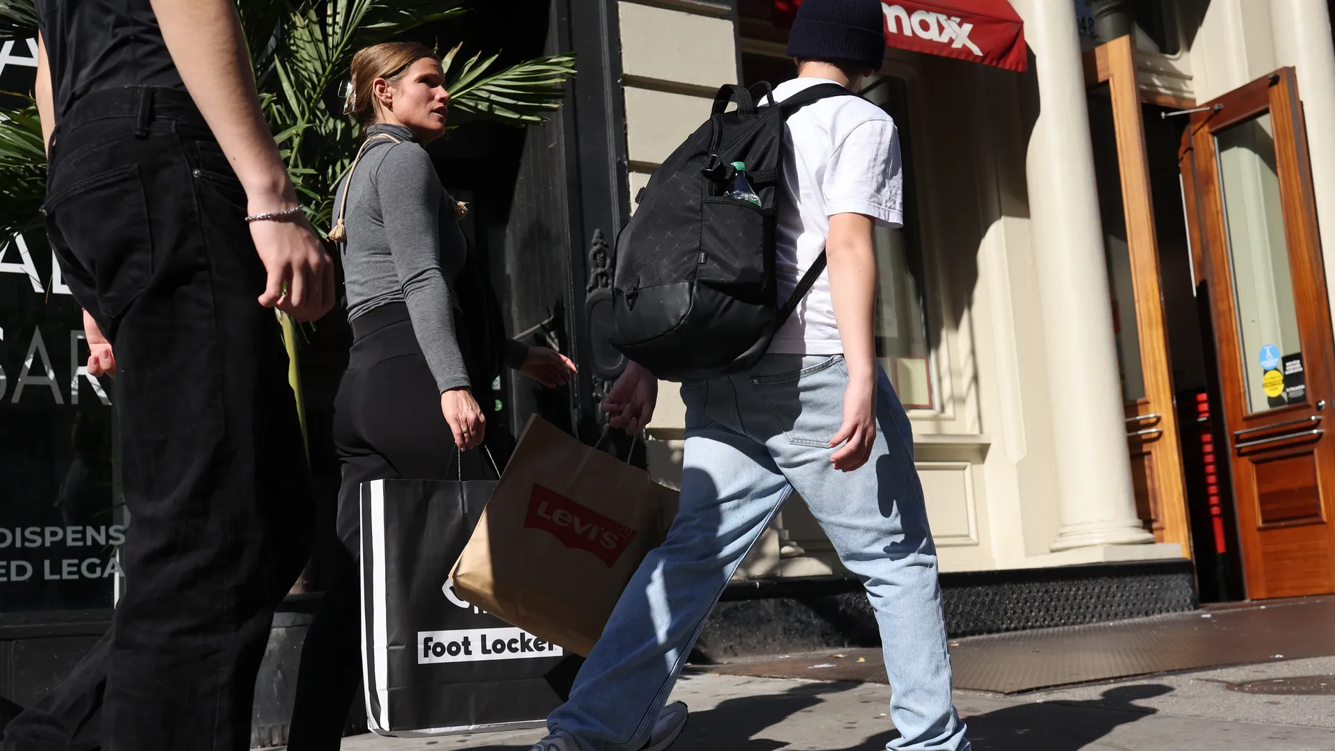 Wasserdichter Rucksack Laptop Damen – Schutz vor Regen und Stößen